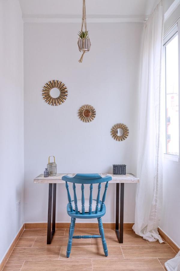 Beams & Bricks Apartment Valencia Luaran gambar