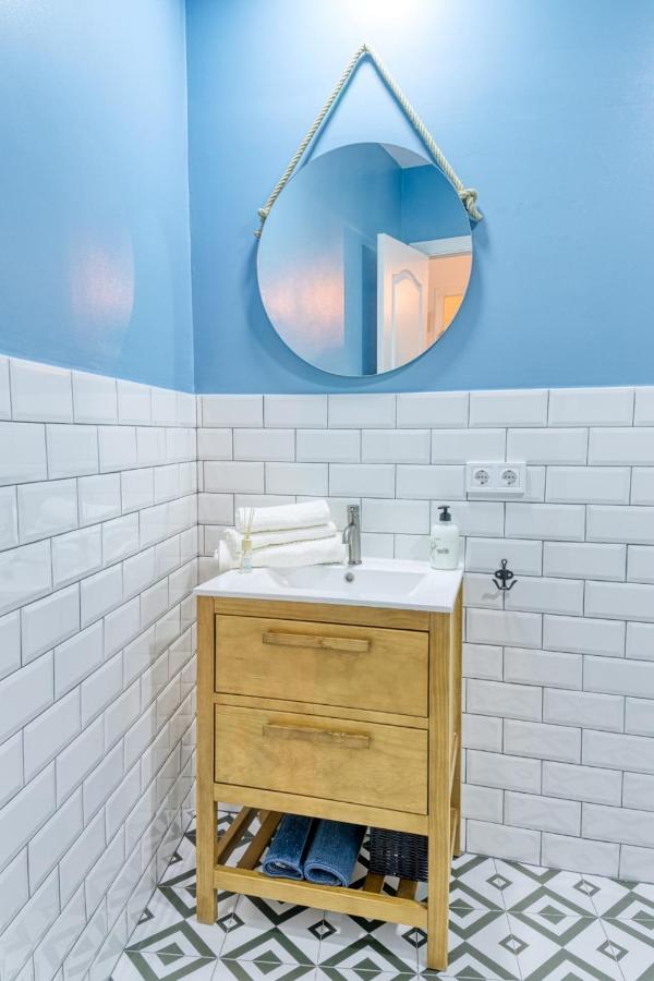 Beams & Bricks Apartment Valencia Luaran gambar